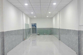 Bùi Văn Ba Cho Thuê Nguyên Căn Mặt Tiền 1 Trệt, 1 Lầu Ngay Chợ