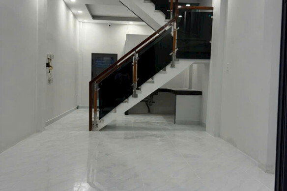 Bán Nhà Sổ Hồng Riêng - Hẻm 675 Trần Xuân Soạn, Quận 7